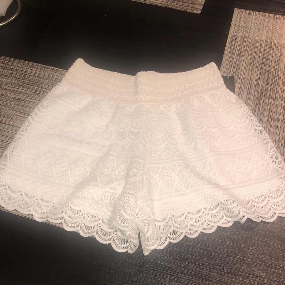 White lace shorts